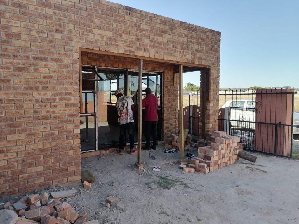 affordable home construction in somerset west